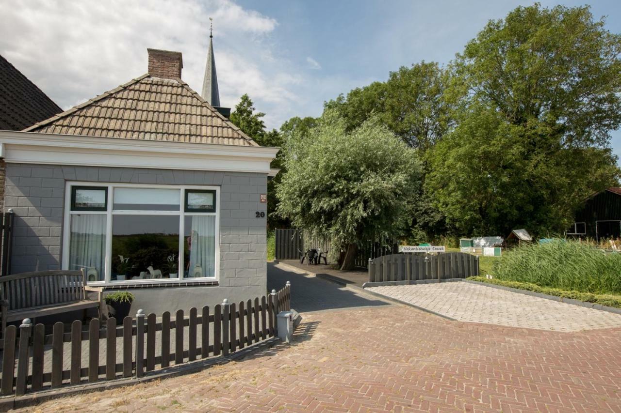 Smoek Holwerd, Aan De Waddenzee Holiday home *